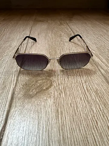 Prada Unisex Sunglasses with Case and Box (USED ONCE)
