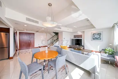 DIRECT FROM OWNER : 2-bed duplex in Jumeirah Living World Trade Centre; Burj Khalifa views; Jacuzzi