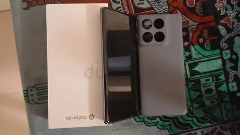 Motorola smartphone edge 60 fusion with box - good condition