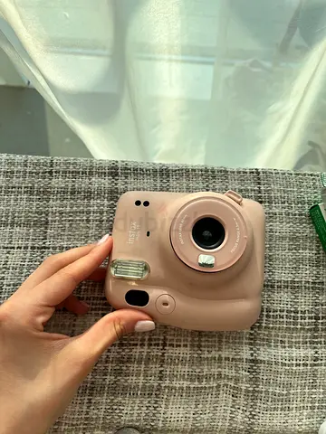 Instax