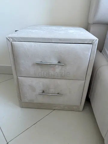 Light Grey Velvet 2-Drawer Nightstand / Bedside Table