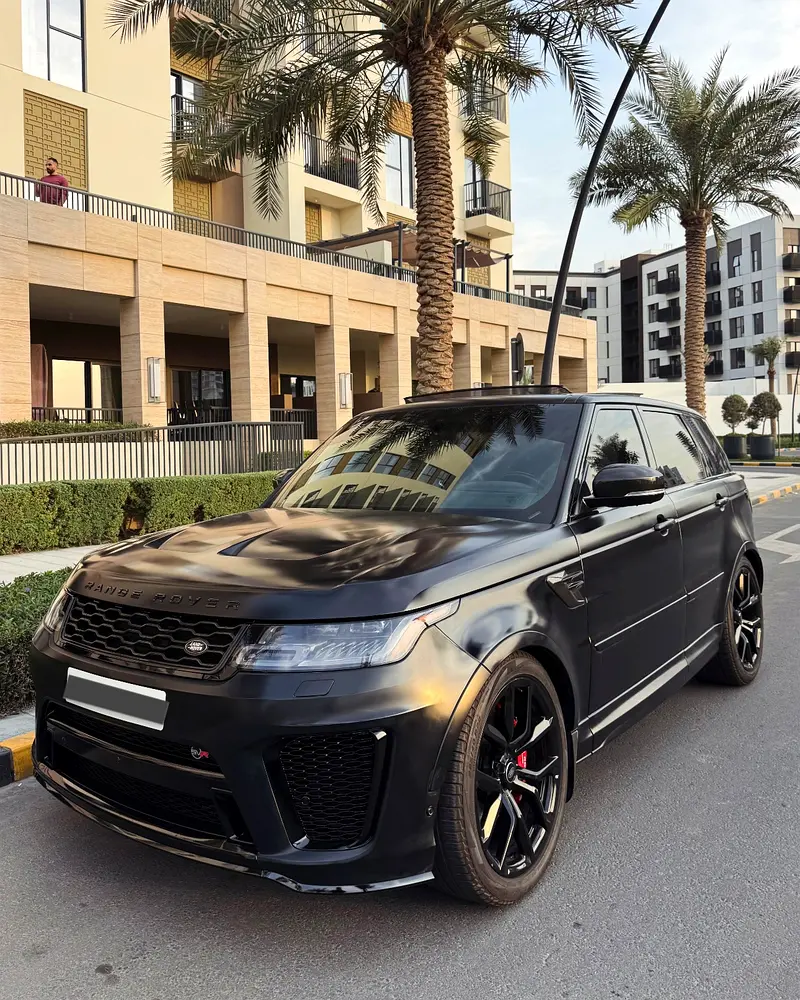 Land Rover Range Rover Sport 2022 — photo 1 of 12