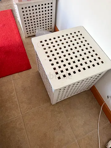Storage boxes (2)