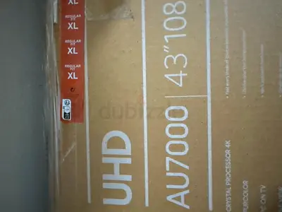 TV AU7000 43 inches for sale