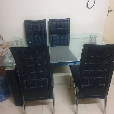 Dining chairs with 4 chairs for free