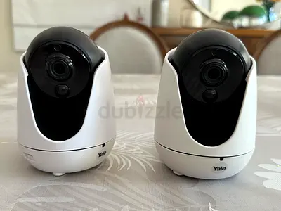 Yale tilt pan smat monitoring camera