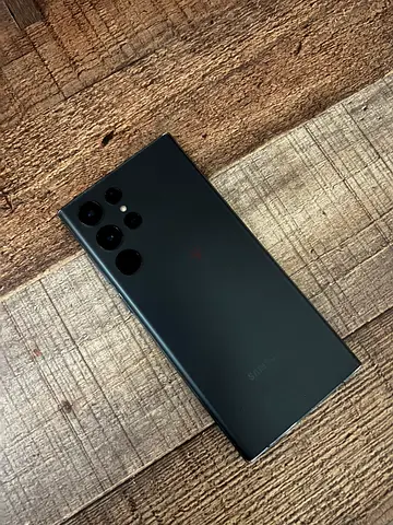 S22 ultra 512gb mint condition (read discription)