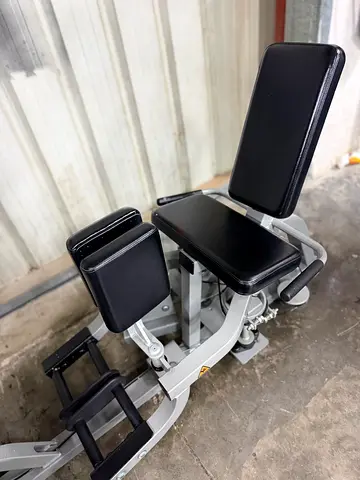 Life fitness adductor/abductor