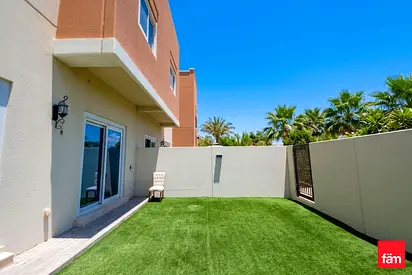 Single Row | Vacant | Well Maintained | 3BHK