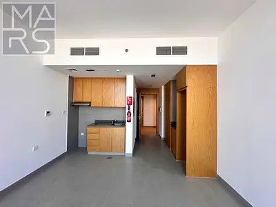High-Demand Studio | Secure Income & Attractive ROI Opportunity