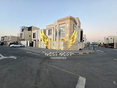 Luxury Freehold Villa | Distress Deal | Ready to Move