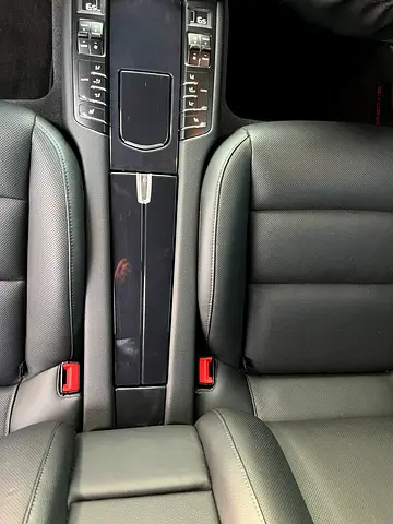 صورة مصغرة 15 لـ 2016 Porsche PANAMERA