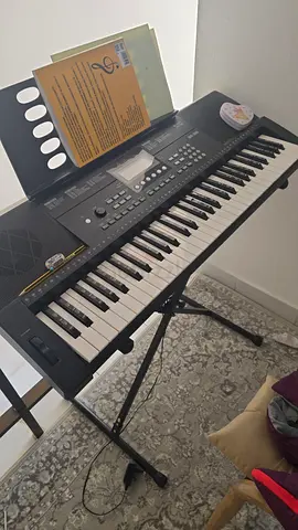 Startone MK300 portable keyboard with stand and music holder - good condition
