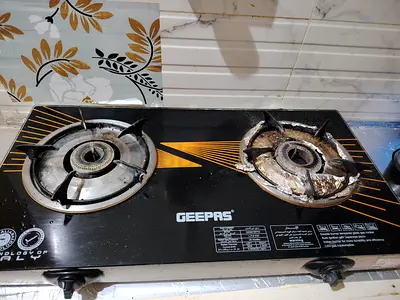 Geepas 2-Burner Glass Top Gas Stove - Used