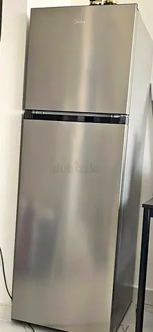 Midea fridge freezer latest model good condition
