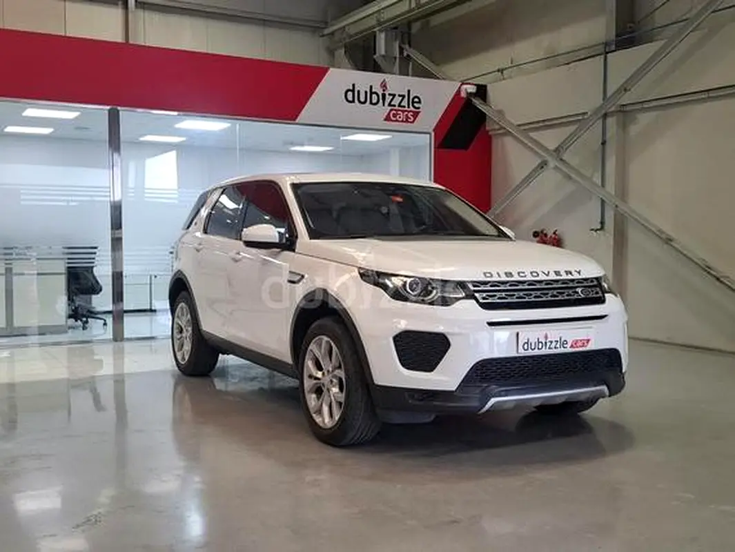 Land Rover Discovery Sport 2019 — photo 1 of 20