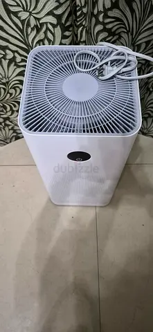 Compact Air Purifier in absolute new Working Condition with 96% filter left
