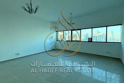 شقة غرفتين وصالة + غرفة خادمة للإيجار في الممزر التعاون الشارقة | جيم ومسبحين | ملعب تنس | باركن مجاني | 63,000 درهم