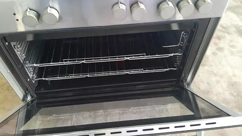5 Gas Burner with Oven - used for 5 months