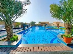 FRONT OF METRO. FULLY FURNISHED. 3BHK. BALCONY. FAMILY ONLY