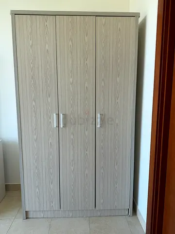 Home Center - Light Wood 3-Door Wardrobe
