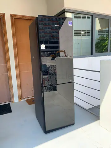 Hitachi fridge bottom block glass latest model