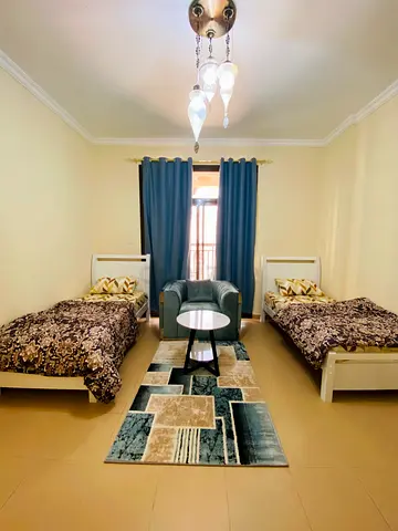 Premium executive bed space available for ladies / female in Jaddaf Near Metro Station -Twin sharing