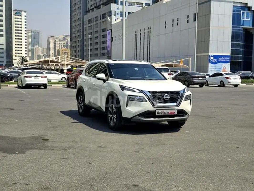 Nissan X-Trail 2024 — photo 1 of 12