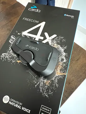 Cardo Freecom X4 Motorcycle Bluetooth Headset