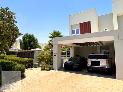 4BR Villa | Furnished | Private Garden | Amaranta 3 Villanova
