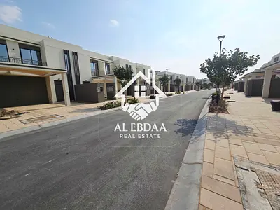 Ready to Move - 2BR + Maid -40% Post Payment Plan - Freehold