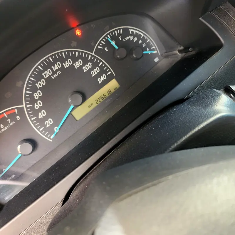 Toyota Camry 2015 — photo 1 of 4