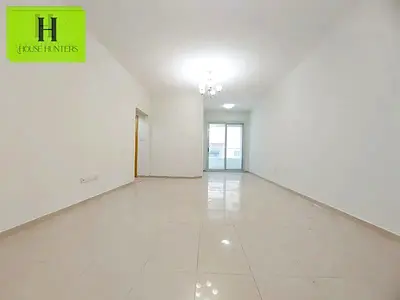 Lavish 1BR Balcony Wardrobe Al Taawun