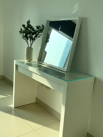 White Console Table with mirror