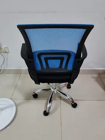 Blue Mesh Ergonomic Office Chair - Adjustable, Good Condition