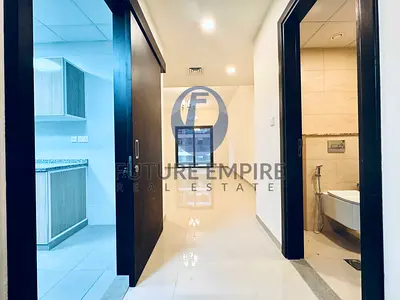 Brand new building 1bhk - Near park and Metro