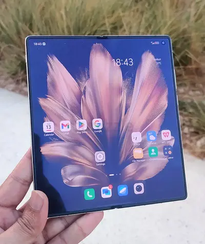 Vivo X Fold 3 Pro – 16GB RAM / 1TB Storage – Almost New
