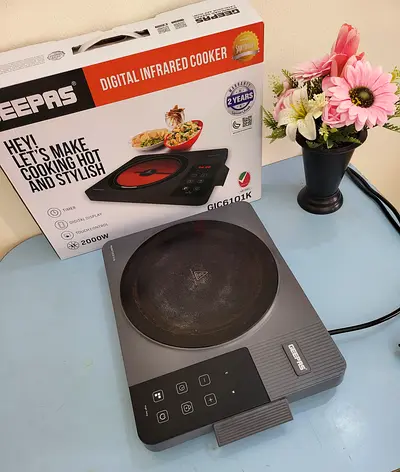Geepas Digital Infrared Cooker - Single Burner Hot Plate