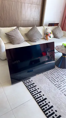 55 inch LED Smart TV with Remote - Working Condition