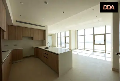 BEACHFRONT 1BR | HIGH FLOOR | VACANT | FOR RENT