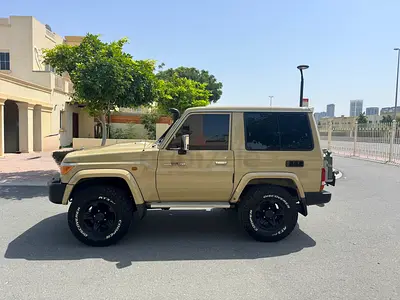 Toyota Land Cruiser 71 LX 2015 GCC Specs