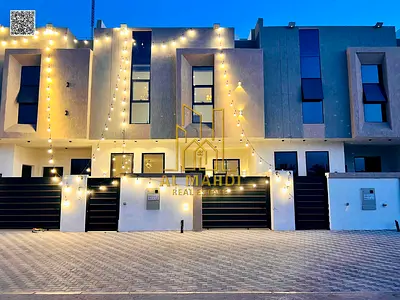 Villa for sale at a very special price, including fees, with installments over 25 years and bank financing available.