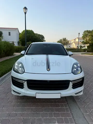 Porsche Cayenne GTS GCC Premium Package Plus