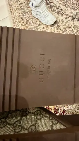 Authentic Gucci Shoes Made in Italy
