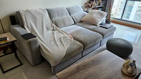 Pull out couch