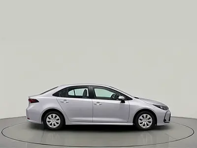 2023 Toyota COROLLA photo 5