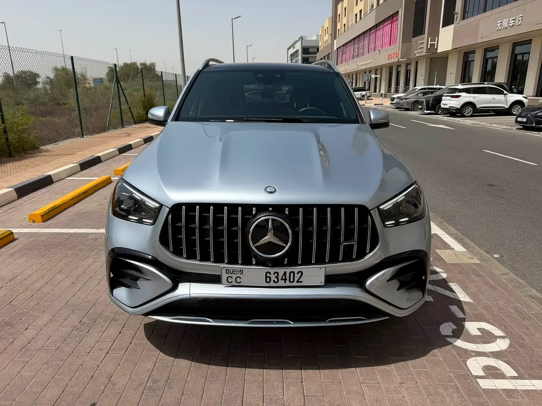 Mercedes-Benz GLE-Class 2024 — photo 1 of 10