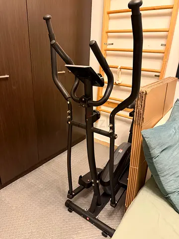 Elliptical Exercise Bike LIKE NEW !!!!!