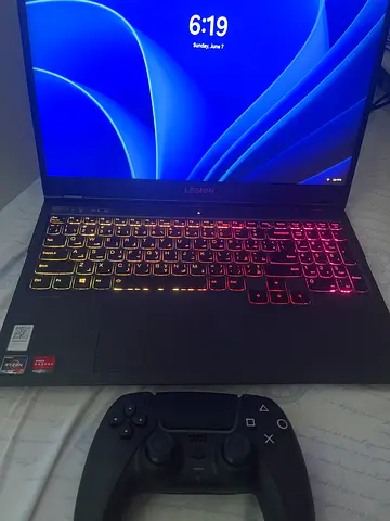 Gaming Lenovo Legion with Ps5 controller!