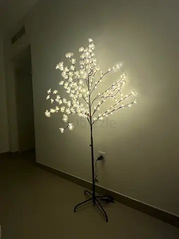 🌸 Decorative Floral Lamp for Sale 🌸